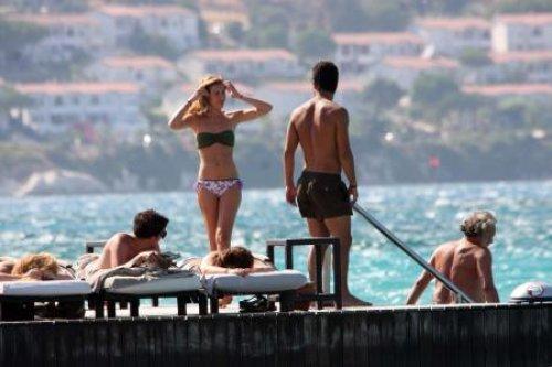 Arda Turan ve Sinem Kobal Çeşme'de