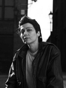 Elif Şafak'ın erkek halleri 