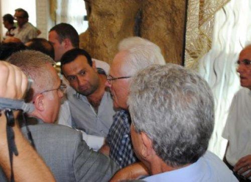 CHP Bursa İl Kongresinde yumruklu kavga