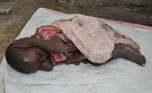 Somali halkı Türk uçaklarını görünce sevindi