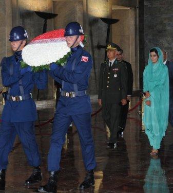 Pakistan'ın 2. Butto'su Khar Anıtkabir'de - Resim 2