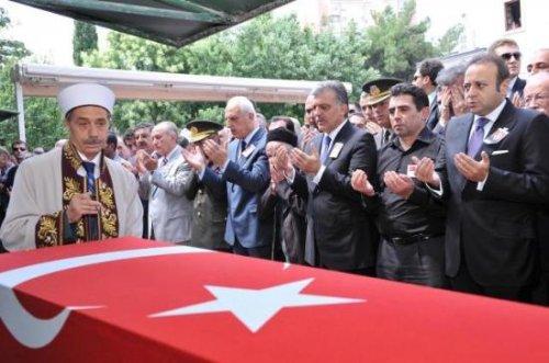 İstanbul şehidini uğurladı