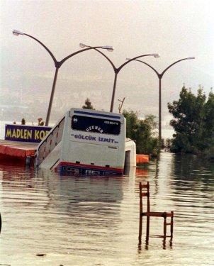 17 Ağustos 1999 depremi - Resim 49
