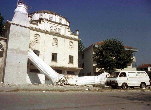 17 Ağustos 1999 depremi - Resim 74