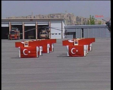 Çukurca şehitlerine veda