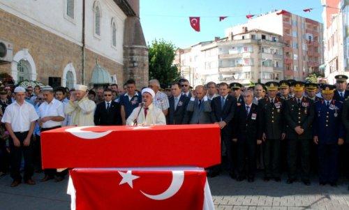Şehit kızının yürek yakan vedası - Resim 9