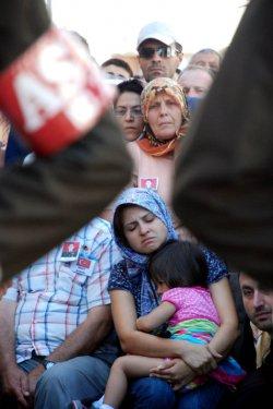 Şehit kızının yürek yakan vedası - Resim 2