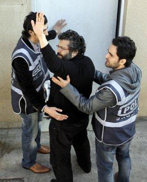 Hangi gazeteci neden cezaevinde - Resim 21
