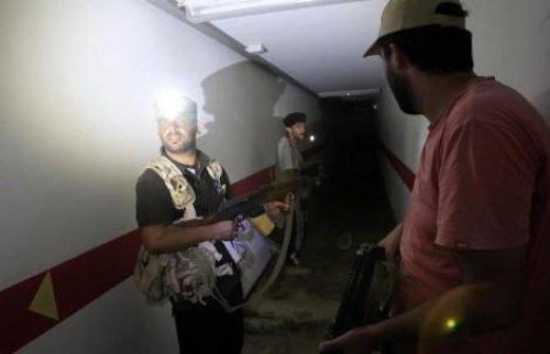 Muammer Kaddafi'nin uçsuz bucaksız tünelleri - Resim 1