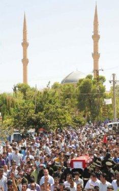 Şanlıurfa şehidini uğurladı