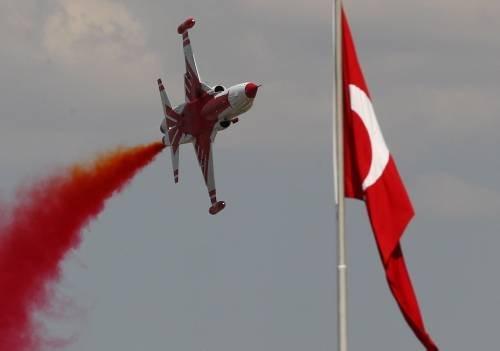 Türk Yıldızları'nın nefes kesen gösterisi - Resim 23