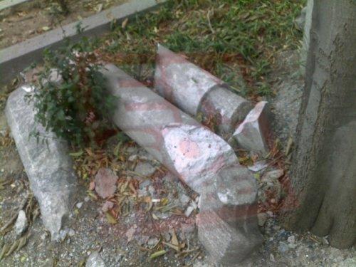 Eyüp Sultan Mezarlığı kan ağlıyor