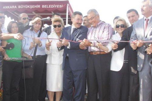 Baykal ve Gökçek birlikte park açılışı yaptı - Resim 3
