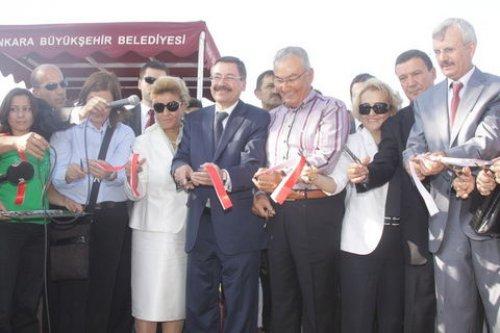 Baykal ve Gökçek birlikte park açılışı yaptı - Resim 5