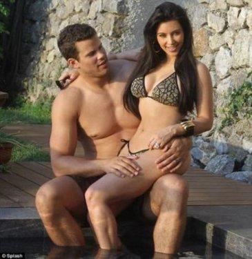 Kim Kardashian balayında  - Resim 5