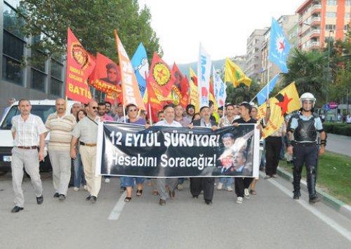 Bursa'da olaylı 12 Eylül protestosu - Resim 1