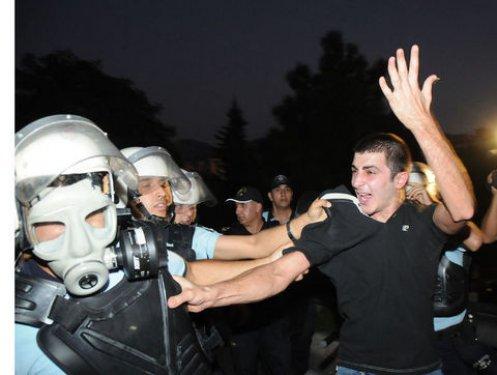 Bursa'da olaylı 12 Eylül protestosu - Resim 7