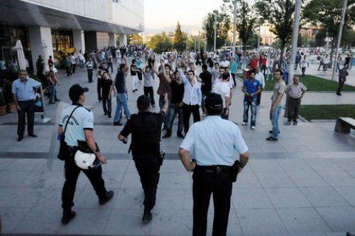 Bursa'da olaylı 12 Eylül protestosu - Resim 21