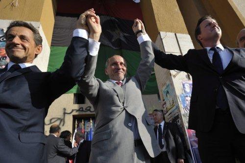 Sarkozy ve Cameron Bingazi'de  - Resim 5