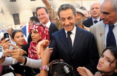Sarkozy ve Cameron Bingazi'de  - Resim 3