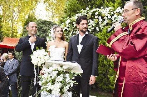 Issız Adam Cemal Hünal evledi  - Resim 3