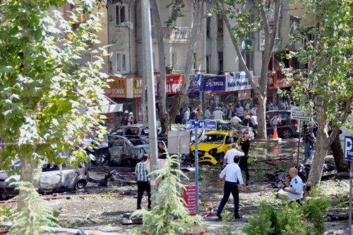 Ankara'daki patlamadan kareler 