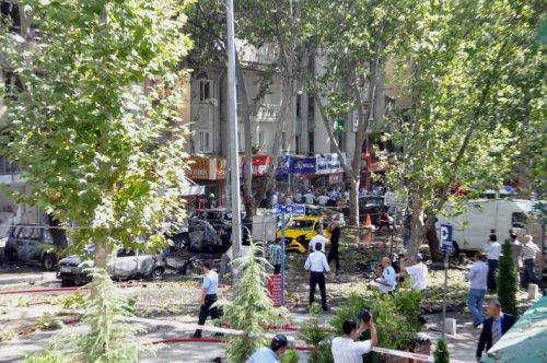 Ankara'daki patlamadan kareler 