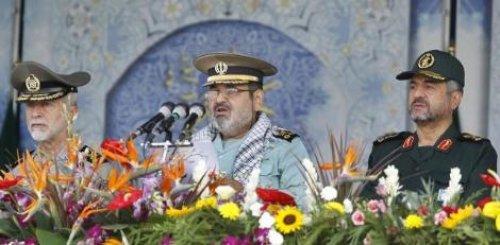 İran'dan gövde gösterisi