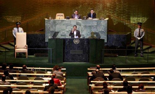 Ahmedinejad'ı dinlemediler - Resim 4