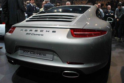 Yeni Porsche 911 Carrera ilk kez Frankfurt’ta tanıtıldı 