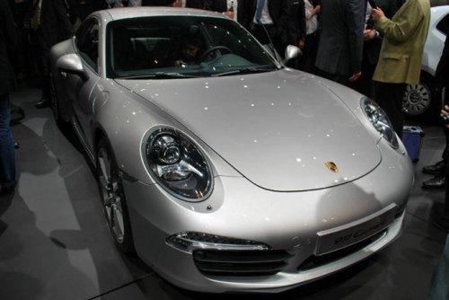 Yeni Porsche 911 Carrera ilk kez Frankfurt’ta tanıtıldı 