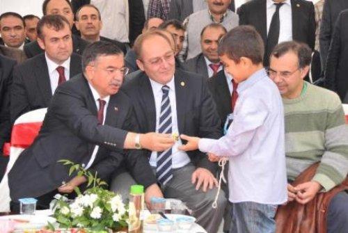 İsmet Yılmaz çelik-çomak oynadı - Resim 4