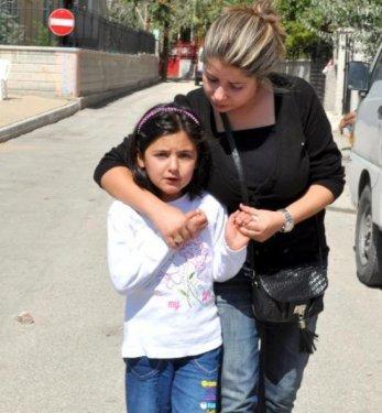 Konya Pervari şehidine ağlıyor - Resim 4