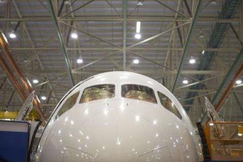 Dünyanın ilk karbonfiber uçağı