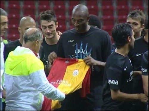 Kobe Bryant Galatasaray antrenmanında