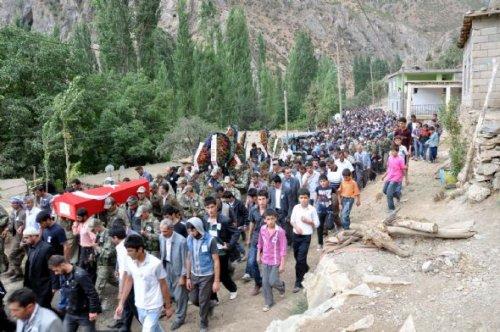Şırnak şehidini uğurladı