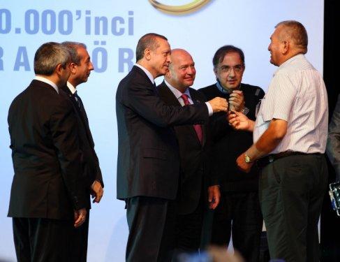 600 bininci Türk traktör banttan indi