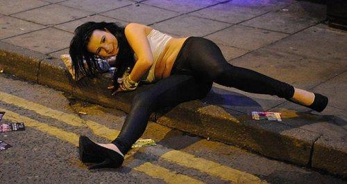 İngiltere'de ucuz biranın dozu kaçtı 