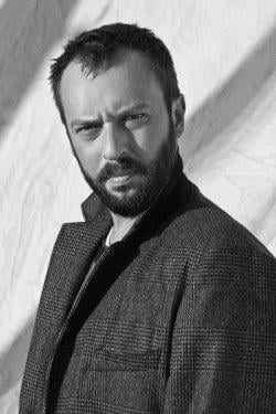 Selma Ergeç ve Okan Yalabık'tan aşk pozları