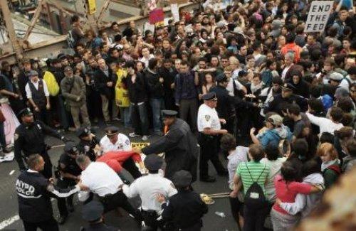 Wall Street'de "Amerikan baharı": 700 kişi gözaltında - Resim 7