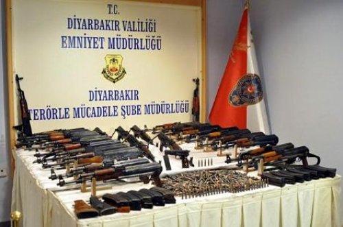 Diyarbakır'da PKK'ya büyük darbe - Resim 4