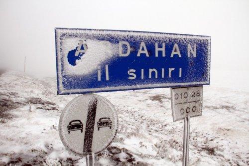 Ardahan'da şiddetli kar yağışı  - Resim 2