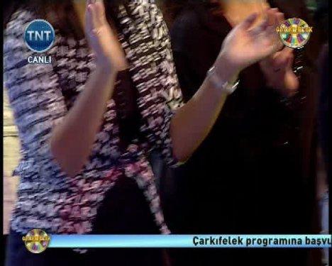 Mehmet Ali Erbil etek altı fotoğrafı çekti  - Resim 41