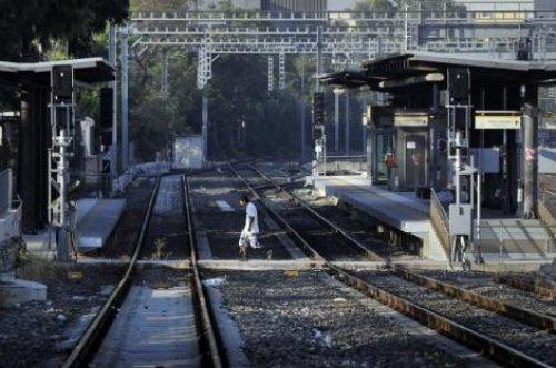 Yunanistan'da hayat durdu - Resim 3