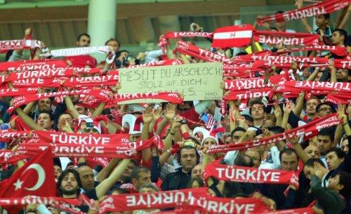 Türkiye-Almanya maçından kareler - Resim 11