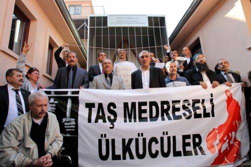 Mustafa Pehlivaoğlu anması