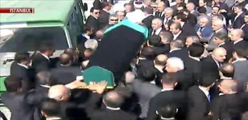 Tenzile Erdoğan son yolculuğuna uğurlanıyor