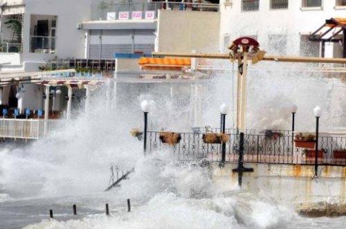 İzmir'de sel - Resim 23