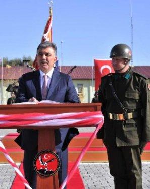 Cumhurbaşkanı Gül Güneydoğu’da askerî birlikleri ziyaret etti - Resim 36