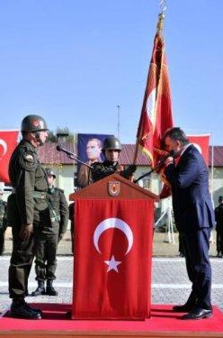 Cumhurbaşkanı Gül Güneydoğu’da askerî birlikleri ziyaret etti - Resim 38